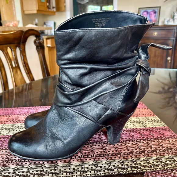 Colin Stuart Black Leather Slouchy Boots with Leather Wrap & Bow Details Size 10 - Picture 5 of 10